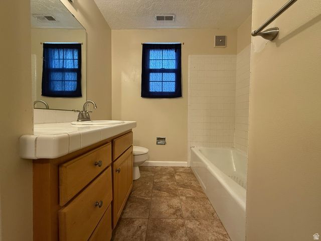 4502 S 1720 W, Roy, UT 84067