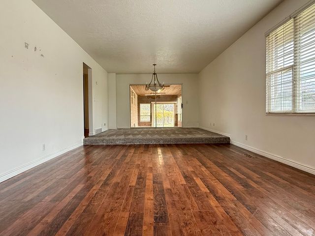 4502 S 1720 W, Roy, UT 84067