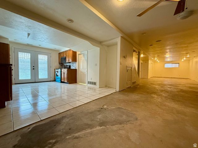 4502 S 1720 W, Roy, UT 84067