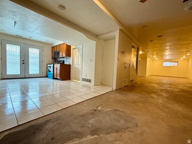 4502 S 1720 W, Roy, UT 84067