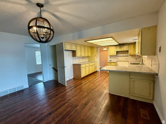 4502 S 1720 W, Roy, UT 84067