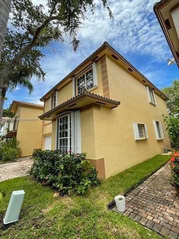 1261 Hayes St, Hollywood, FL 33019