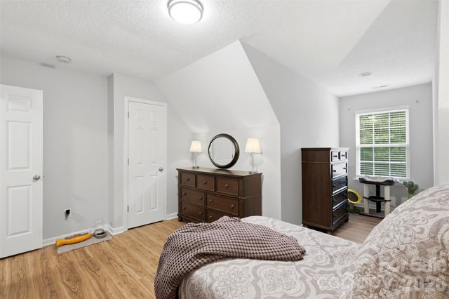 109 Prescott Street, Matthews, NC 28104