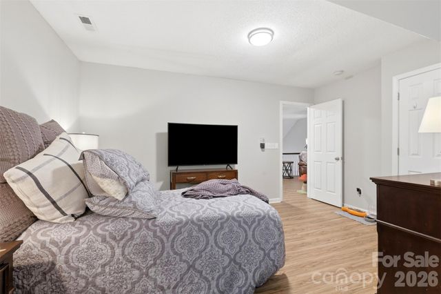 109 Prescott Street, Matthews, NC 28104