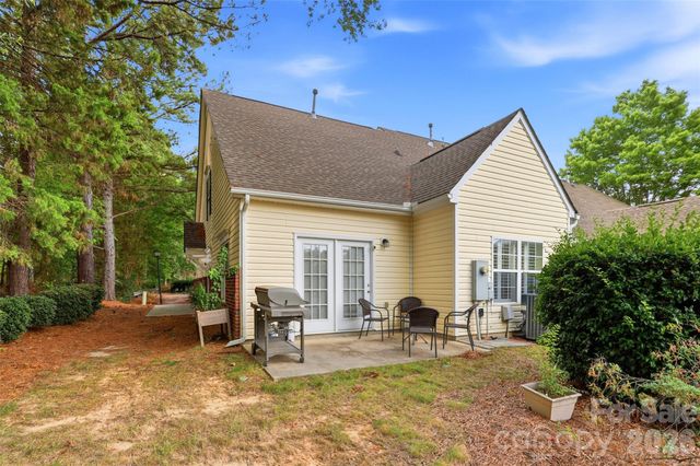 109 Prescott Street, Matthews, NC 28104