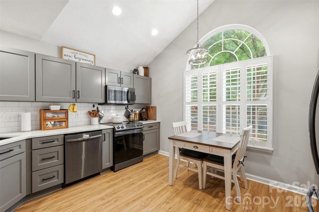 109 Prescott Street, Matthews, NC 28104