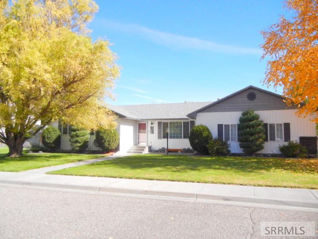 4439 Leesburg Circle, Idaho Falls, ID 83404