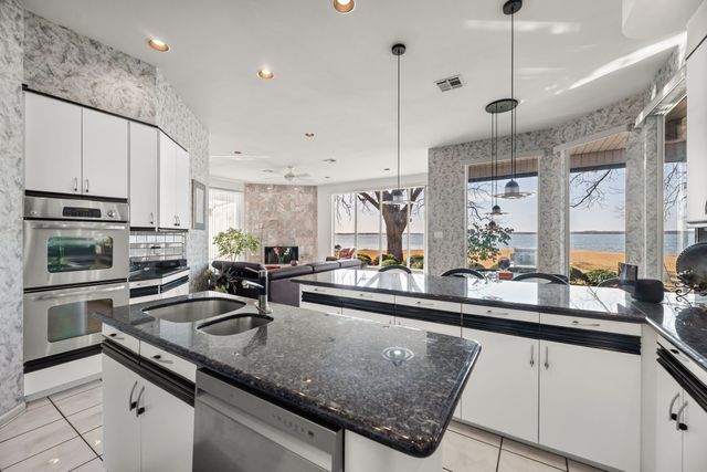 417 Pecan Point Drive, Kerens, TX 75144