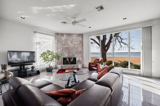 417 Pecan Point Drive, Kerens, TX 75144