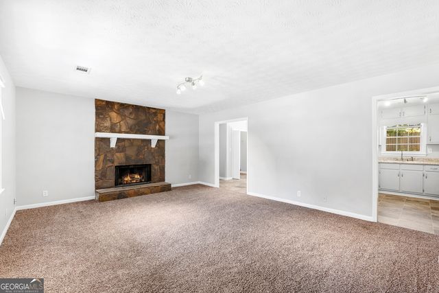 730 Shoreline Trail SE, Conyers, GA 30094