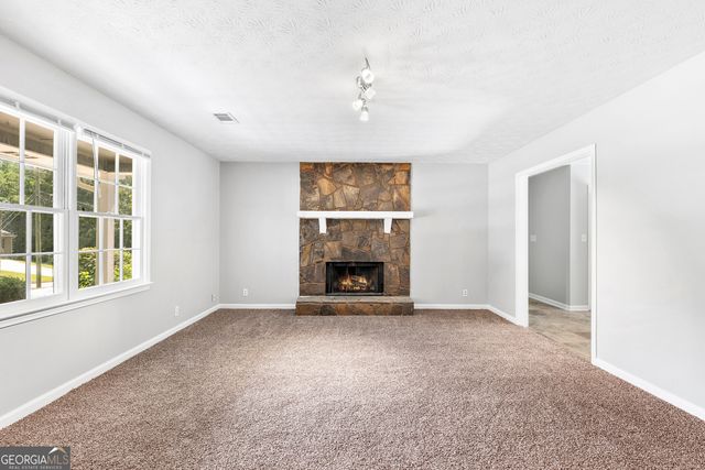 730 Shoreline Trail SE, Conyers, GA 30094