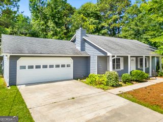 730 Shoreline Trail SE, Conyers, GA 30094