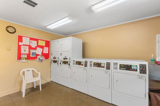 49 Oak Hill Colony 12, Fox Lake, IL 60020