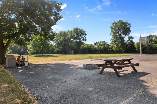 49 Oak Hill Colony 12, Fox Lake, IL 60020