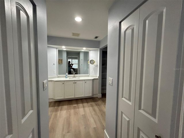 3702 54TH DRIVE W 204, Bradenton, FL 34210