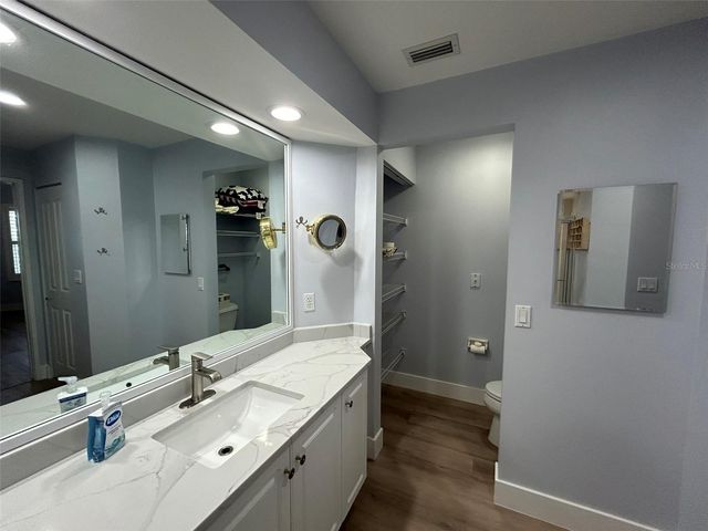 3702 54TH DRIVE W 204, Bradenton, FL 34210