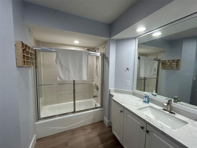 3702 54TH DRIVE W 204, Bradenton, FL 34210