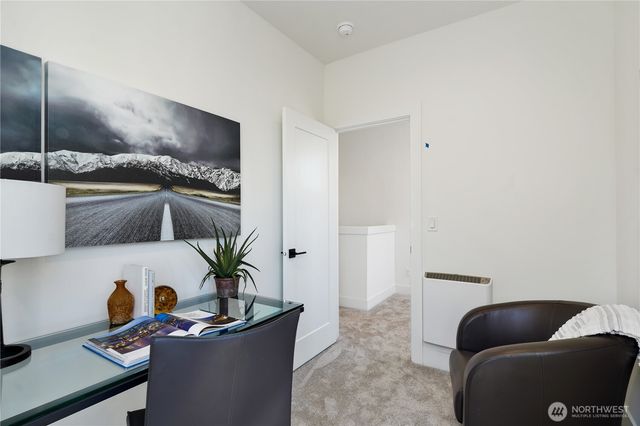 9013 14th Avenue SW, Seattle, WA 98106