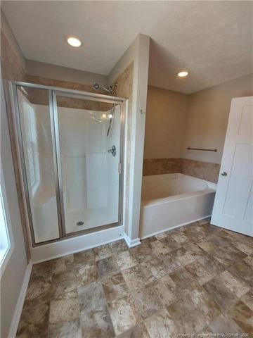 2402 MARKET HILL Drive, Fayetteville, NC 28306