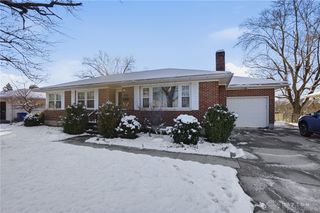 417 W Westbrook Road, Brookville, OH 45309