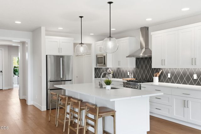 2621 NW Sky Vista Court, Bend, OR 97703