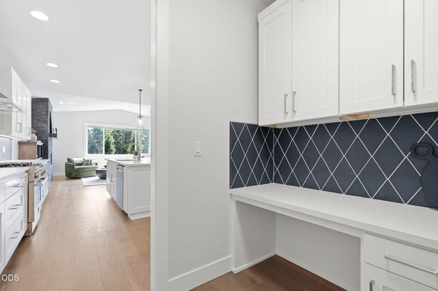 2621 NW Sky Vista Court, Bend, OR 97703