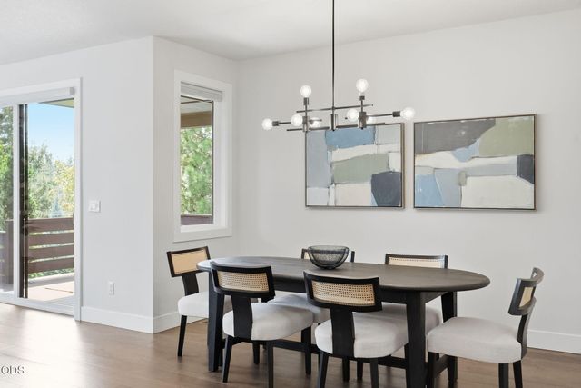 2621 NW Sky Vista Court, Bend, OR 97703
