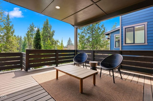 2621 NW Sky Vista Court, Bend, OR 97703