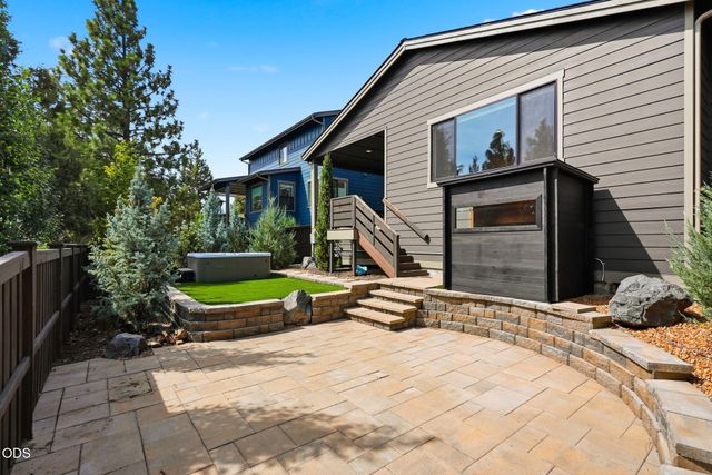 2621 NW Sky Vista Court, Bend, OR 97703