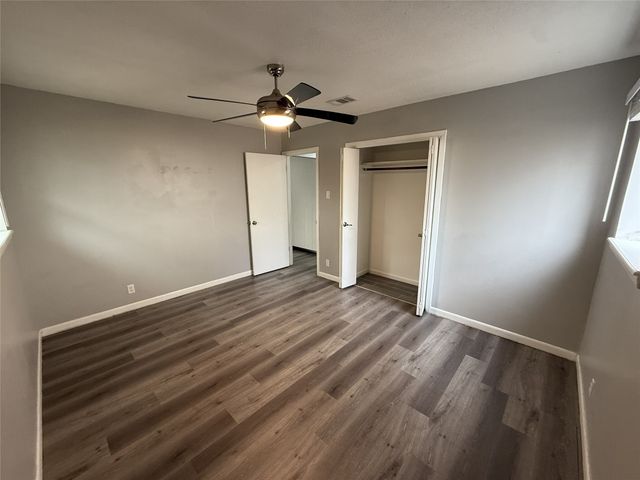 415 W Highland Drive, Whitewright, TX 75491