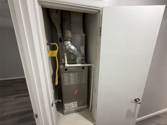 415 W Highland Drive, Whitewright, TX 75491