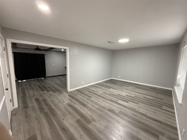 415 W Highland Drive, Whitewright, TX 75491