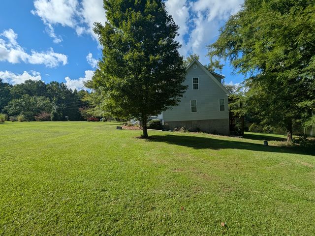 10 New Market Road, Trenton, SC 29847