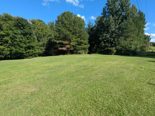 10 New Market Road, Trenton, SC 29847