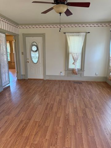 7707 US Highway 20 Highway, Lena, IL 61048