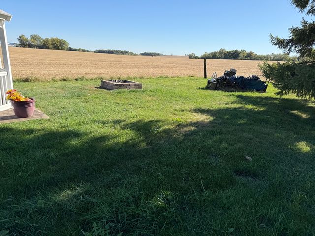 7707 US Highway 20 Highway, Lena, IL 61048