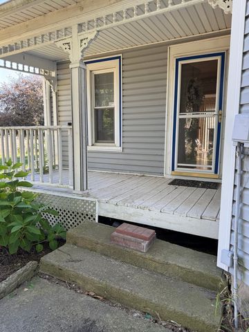 7707 US Highway 20 Highway, Lena, IL 61048