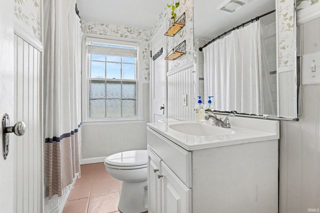 1901 E Donald Street, South Bend, IN 46613