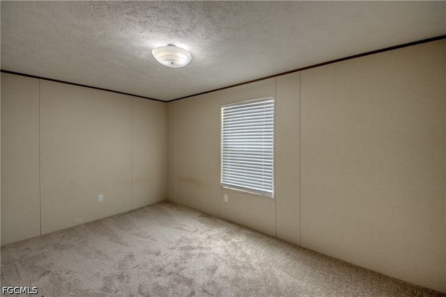 352 Sacramento ST, North Fort Myers, FL 33903