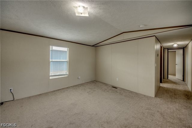 352 Sacramento ST, North Fort Myers, FL 33903