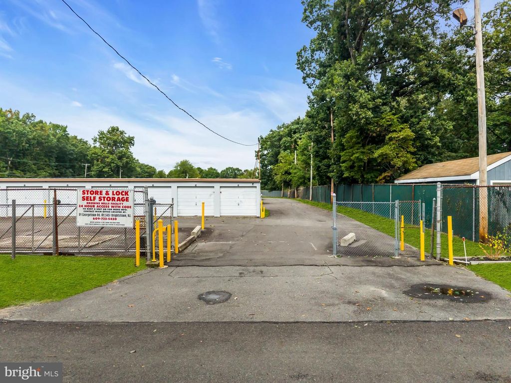 408 TRENTON RD, BROWNS MILLS, NJ 08015 — exterior