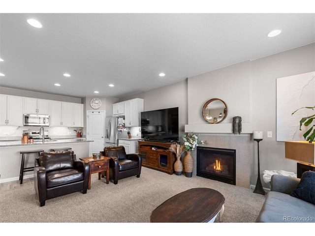 930 Mcmurdo Cir, Castle Rock, CO 80108