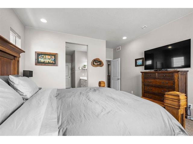 930 Mcmurdo Cir, Castle Rock, CO 80108