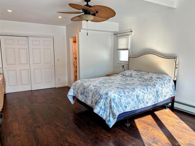 36 Robin Lane, Levittown, NY 11756