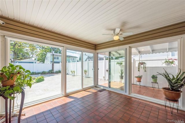 36 Robin Lane, Levittown, NY 11756