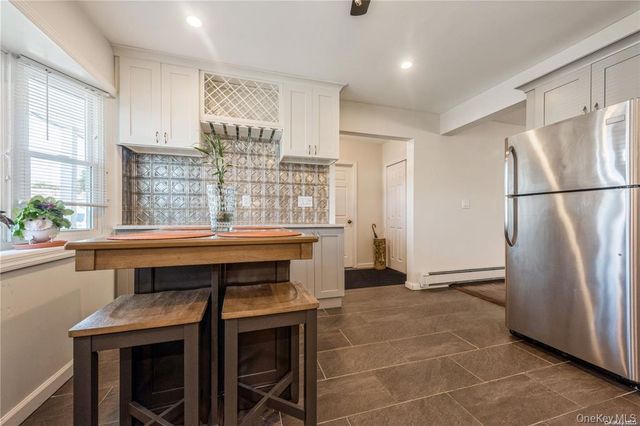 36 Robin Lane, Levittown, NY 11756