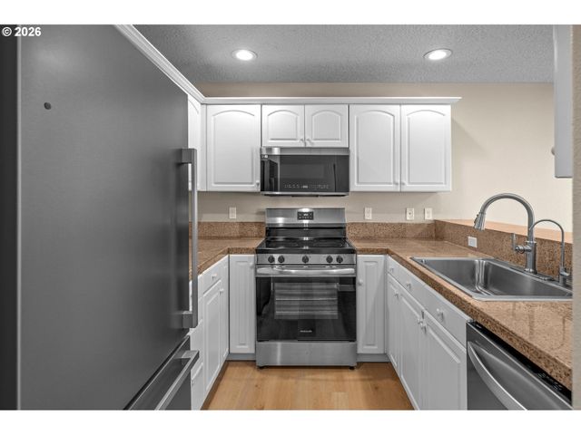 685 Se 71ST Ave, Hillsboro, OR 97123