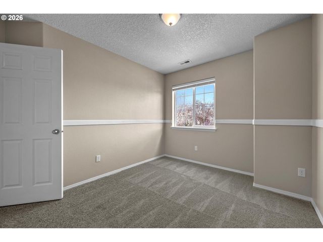 685 Se 71ST Ave, Hillsboro, OR 97123