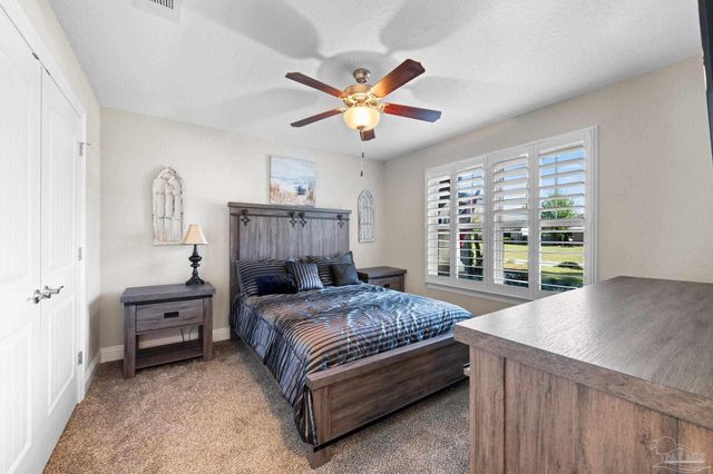 1521 Portside Dr, Gulf Breeze, FL 32563