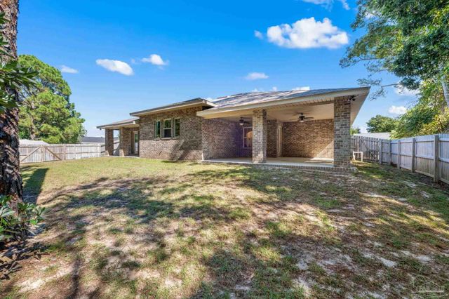 1521 Portside Dr, Gulf Breeze, FL 32563